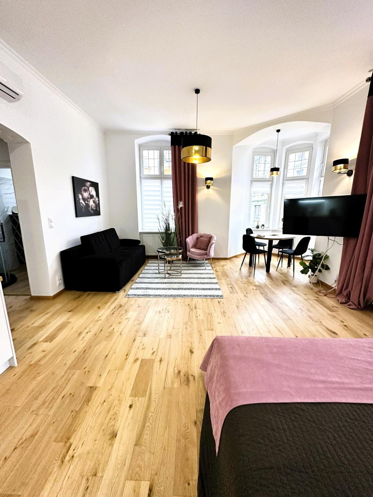 Apartamenty Dream Place Z Klimatyzacja Thorn Exterior foto
